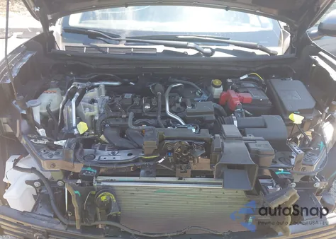 2025 Nissan Kicks Sv Intelligent Awd z USA, uszkodzony, nr VIN 3N8AP6CB4SL369860